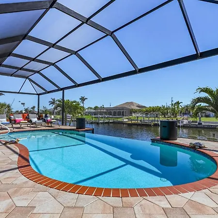 Heated Saltwater Pool, Dock, Gulf Access - Infinity Coral Villa - Roelens